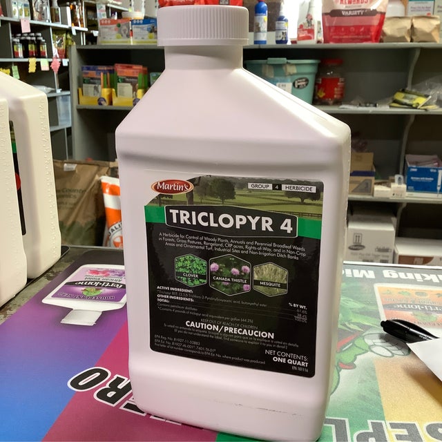 Hay chemicals for your ranch in Mineola, Texas | Mineola Feed & Seed